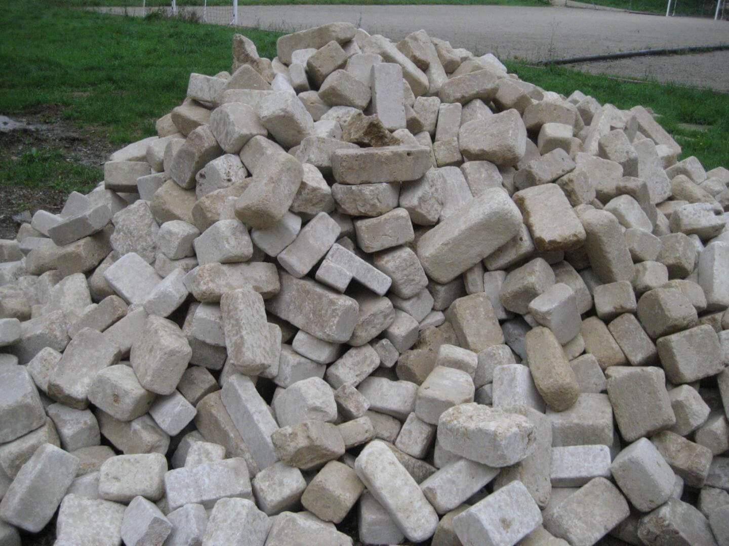 Eurolaves pierre lamargelle (5) extraction-pierres-bourgogne